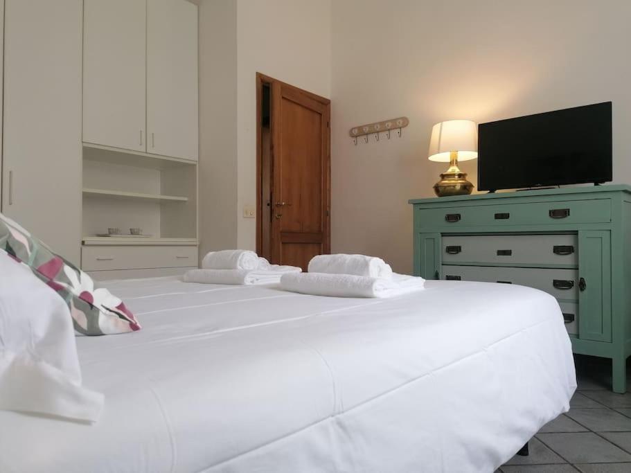 Casa Clori - 4 Posti Letto A Due Passi Dal Duomo Apartamento
